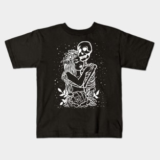 Death Lover Dark Art Gothic Romance Witchy Love Skeleton Kids T-Shirt